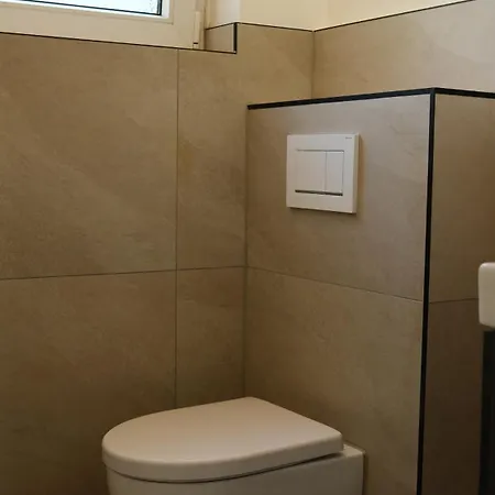 Dim Monteurzimmer & Duisburgo